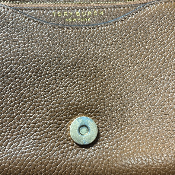 Tory Burch tan leather crossbody - Picture 8 of 10